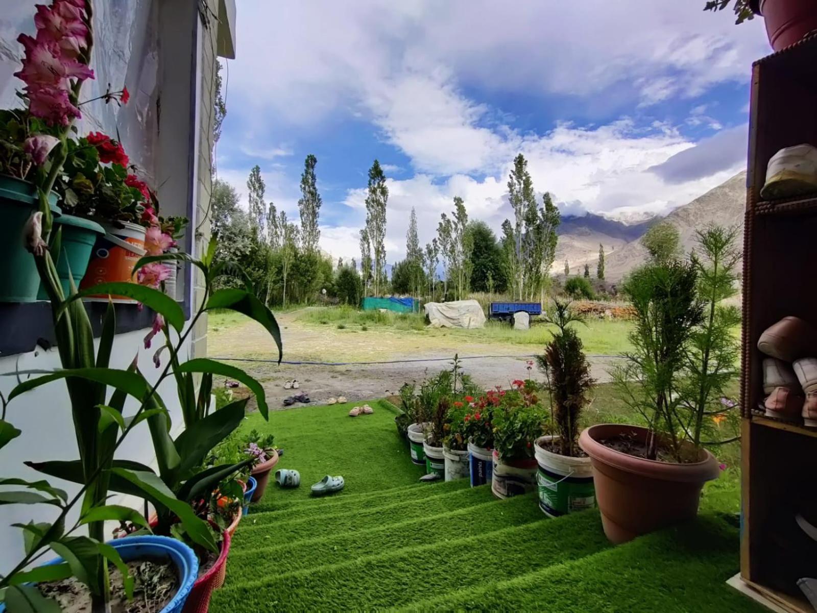 Nubra Holiday Deskit Esterno foto