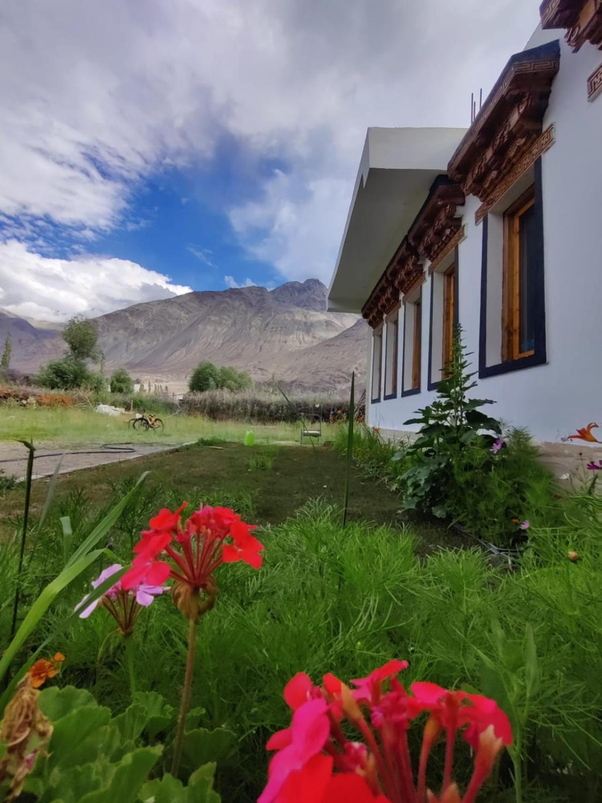 Nubra Holiday Deskit Esterno foto